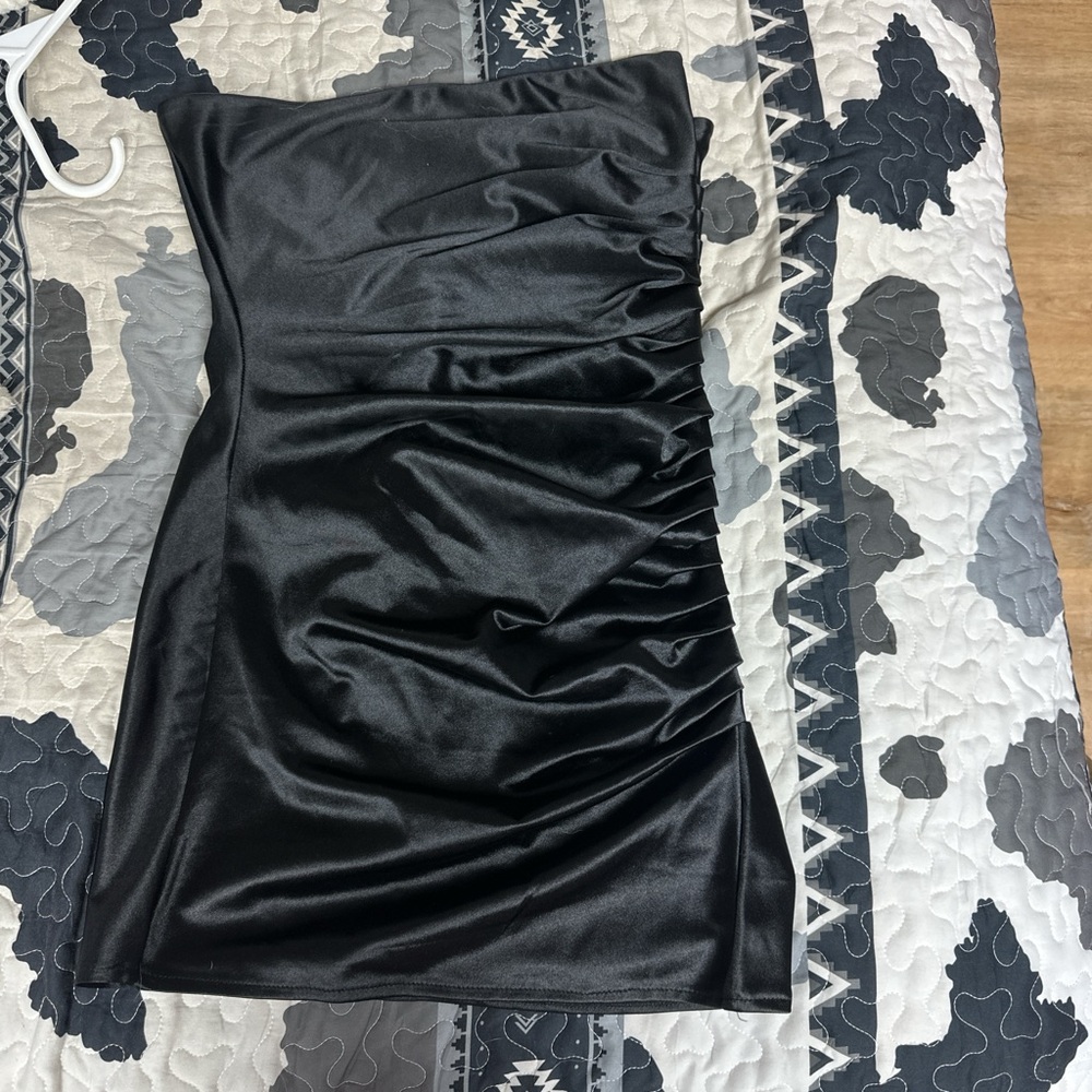 Windsor Black Strapless Ruched Bodycon Dress